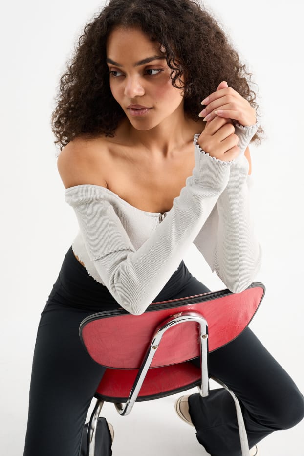 Women - Cropped cardigan - light gray