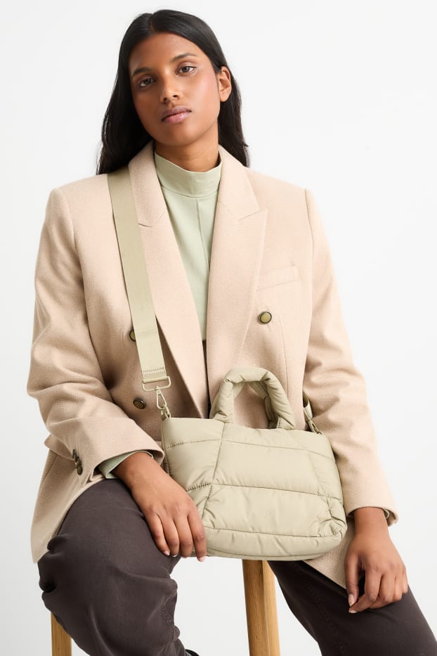 Femei - Geantă shopper matlasată, mică, cu curea detașabilă - bej