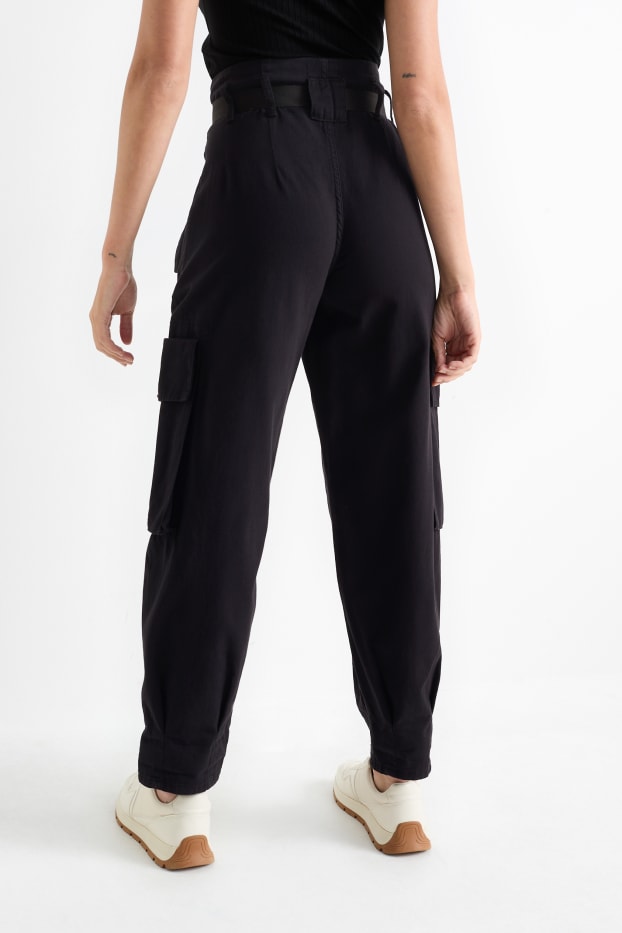 Women - Cargo trousers - high waist - tapered fit - black