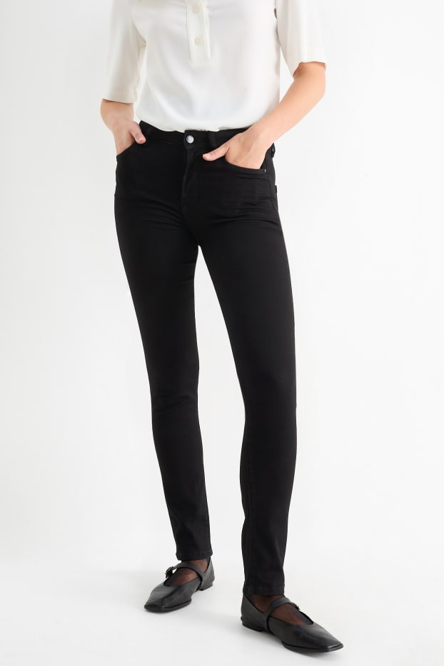 Femei - Slim jeans - talie medie - negru