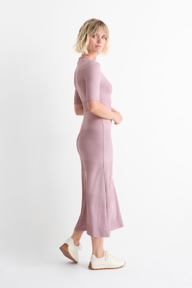 Dames - Gebreide jurk - ribstof - donker rose