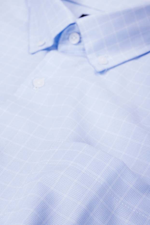 Hommes - Chemise de bureau - regular fit - col button down - facile à repasser - bleu clair