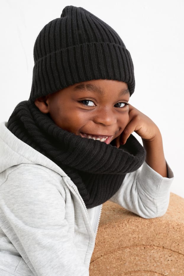 Kinderen: jongens - Set - gebreide muts en colsjaal - 2-delig - zwart