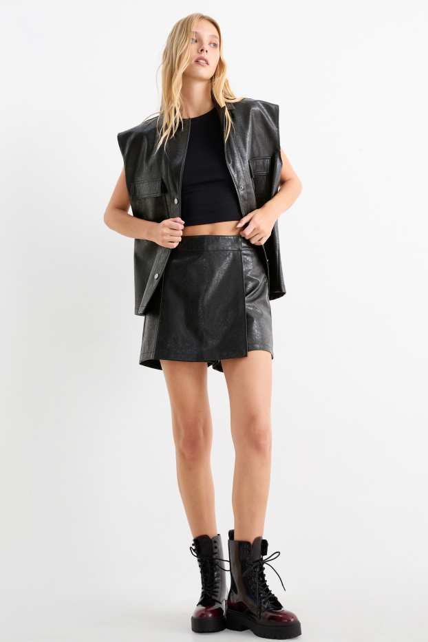 Damen - Skort - Lederimitat - schwarz