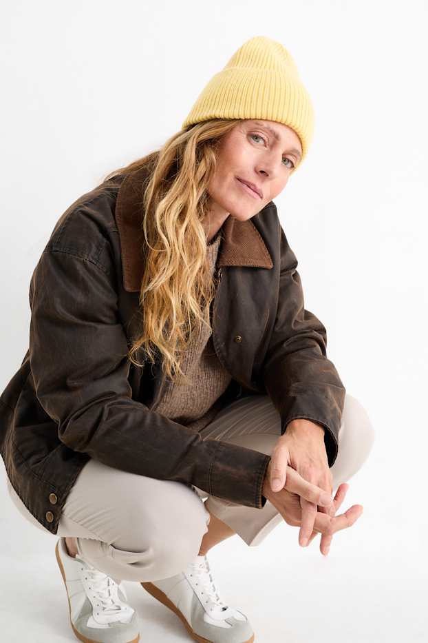 Women - Beanie - yellow