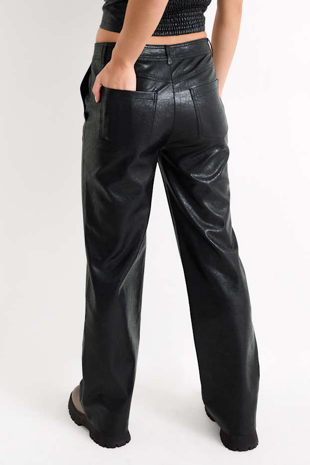 Women - Trousers - mid-rise waist - wide leg - faux leather - black