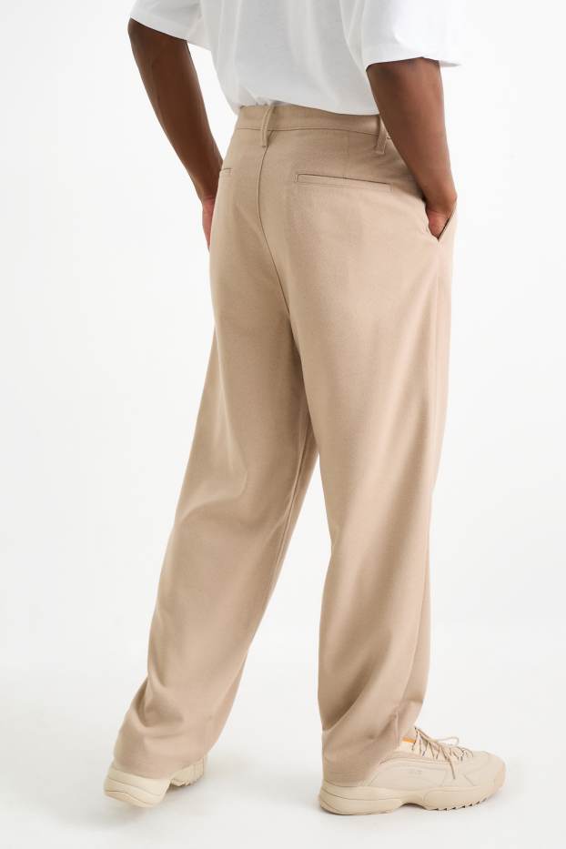 Men - Cloth trousers - relaxed fit - beige