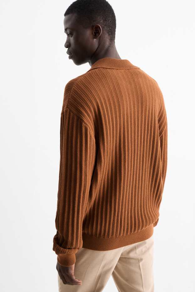 Uomo - Maglione scollo a V - a coste - marrone