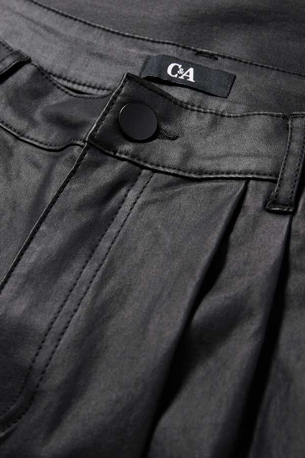Femmes - Pantalon en toile - high waist - tapered fit - noir