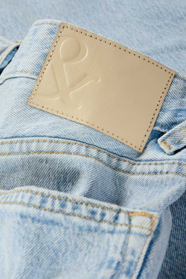 Femmes - Vintage straight jean - mid waist - LYCRA® - jean bleu clair