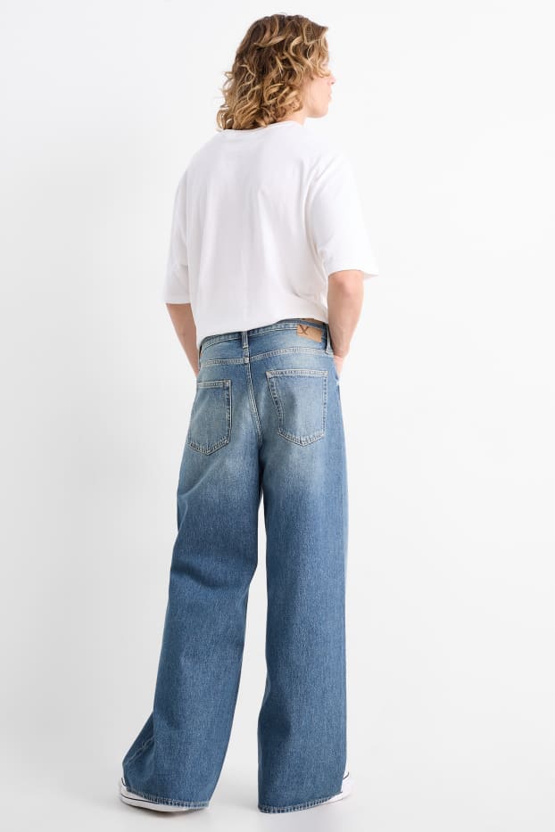Men - Wide leg jeans - blue denim