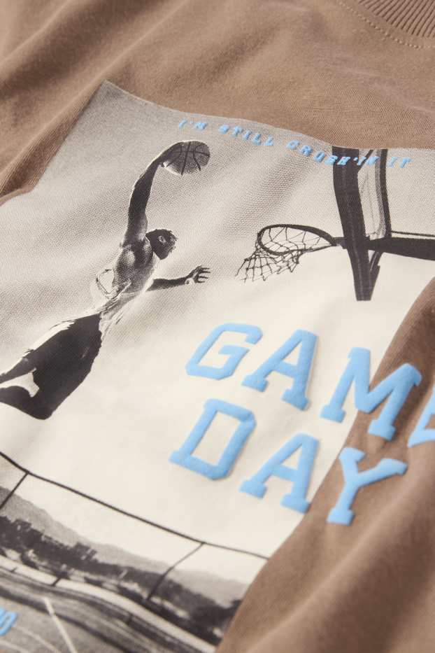 Děti - chlapci - Basketbalový motiv - tričko s krátkým rukávem - světle hnědá