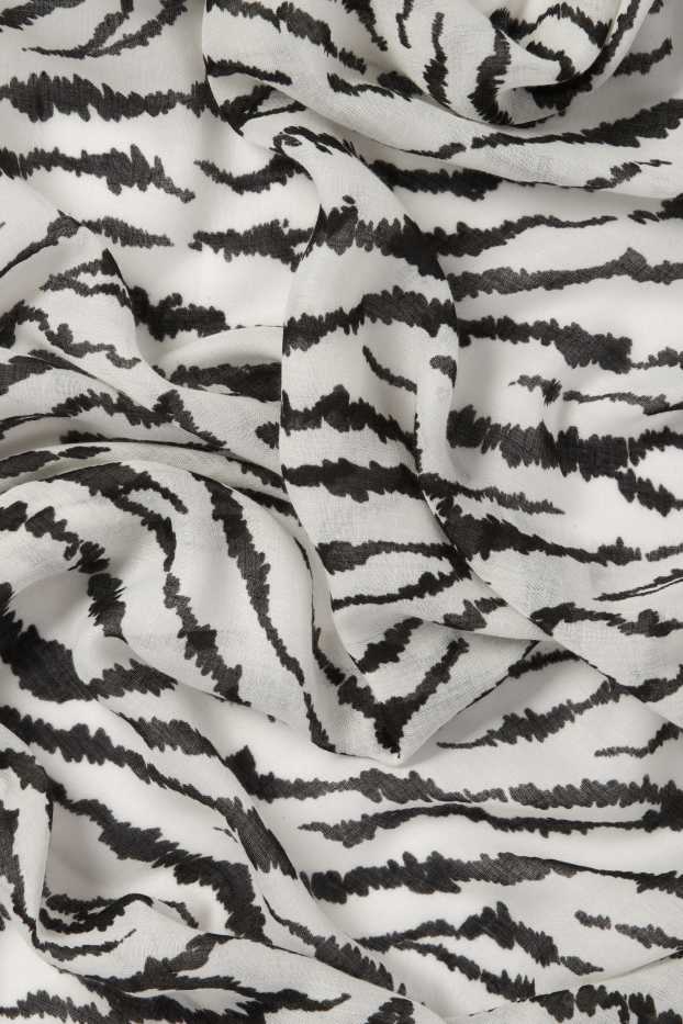 Women - Scarf - patterned - black / white