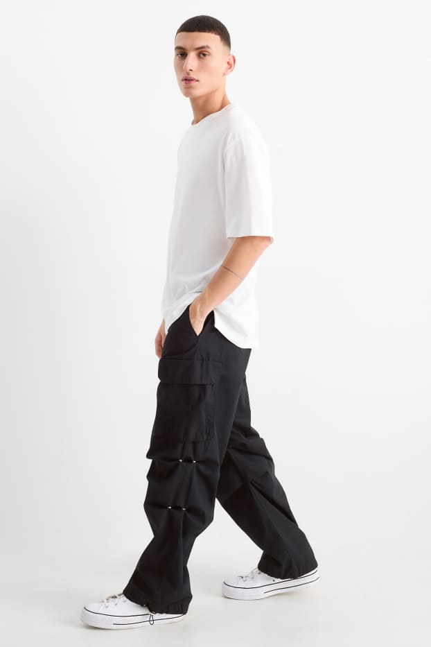 Herren - Cargohose - Relaxed Fit - schwarz