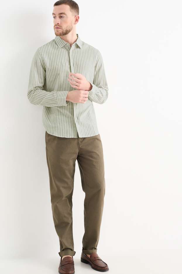 Hommes - Chino avec teneur en lin - tapered fit - vert foncé