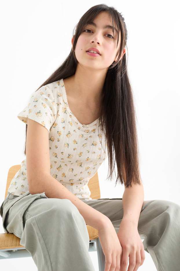 Bambine - Confezione da 2 - t-shirt - a coste - a fiori - bianco crema