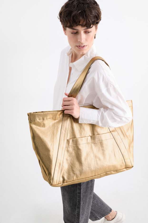 Dámské - Velká kabelka shopper - z lesklého materiálu - zlatá