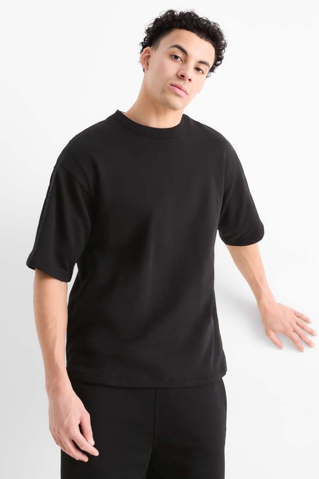 Hommes - T-shirt - oversize - noir