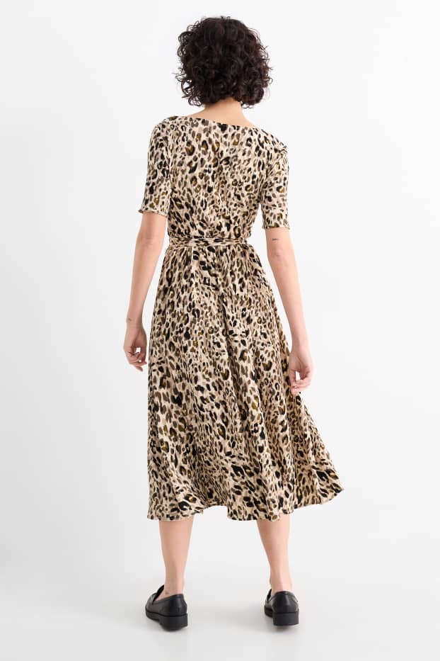 Femmes - Robe Fit & Flare avec ceinture - imprimé léopard - beige