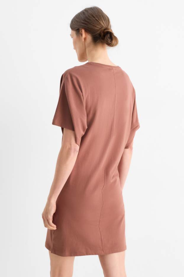 Women - T-shirt dress - brown