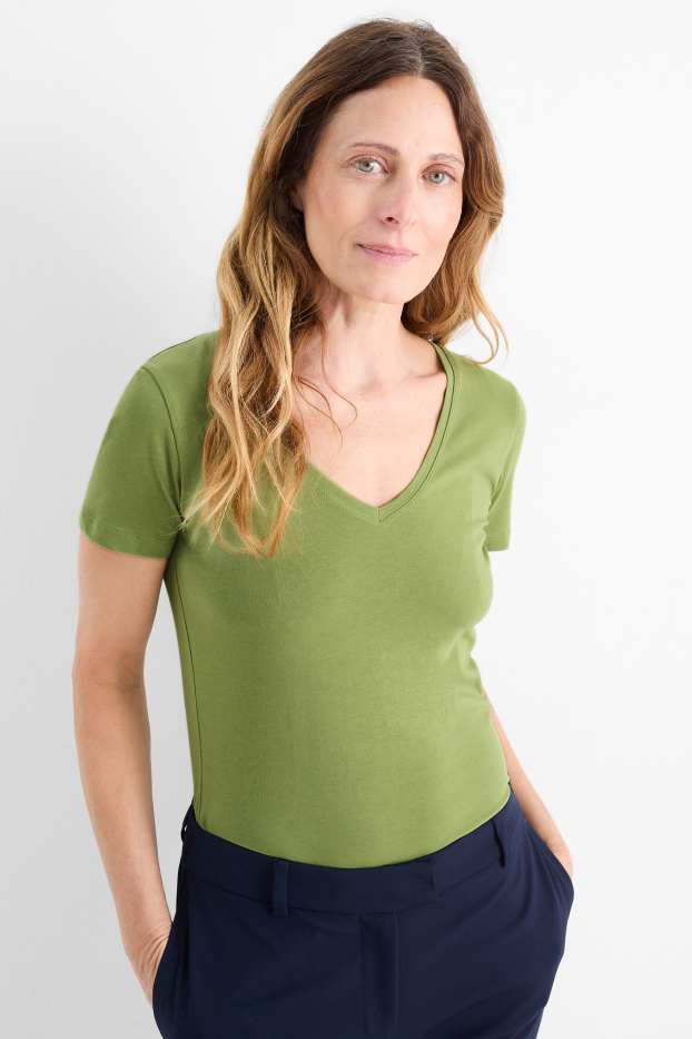 Damen - T-Shirt mit V-Ausschnitt - Slim Fit - grün
