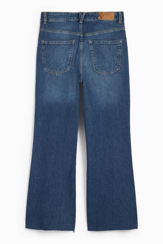Women - Cropped flared jeans - high waist - blue denim