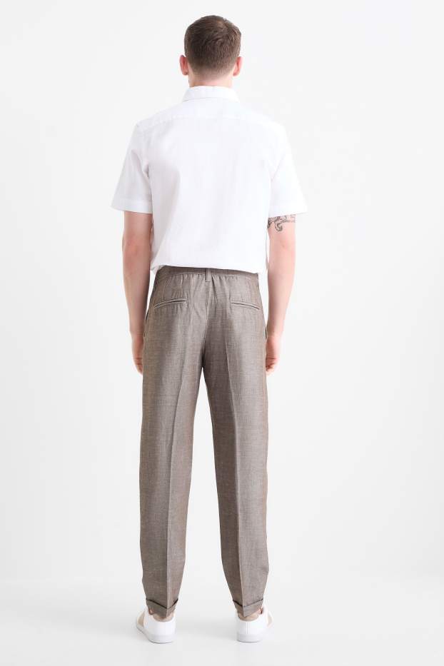 Hommes - Chino - tapered fit - marron clair