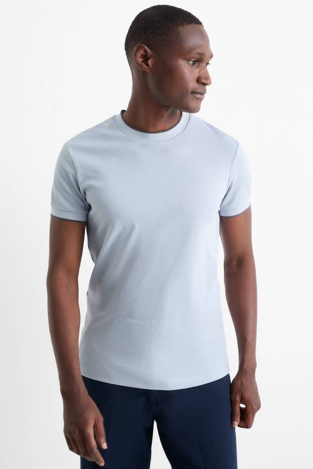 Heren - T-shirt - slim fit - lichtblauw