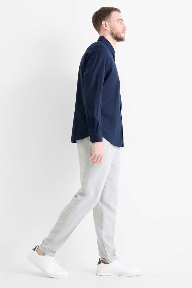 Hommes - Chino avec teneur en lin - tapered fit - gris clair