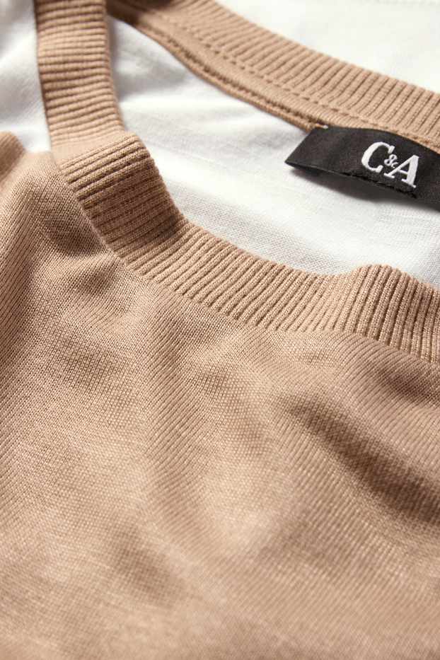 Women - T-shirt - regular fit - striped - white / beige