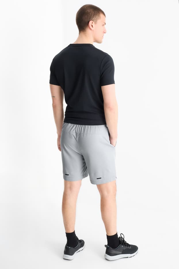 Herren - Funktions-Shorts - strukturiert - hellgrau