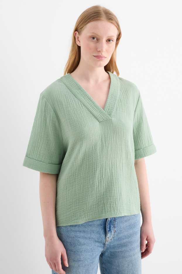 Women - V-neck muslin blouse - green