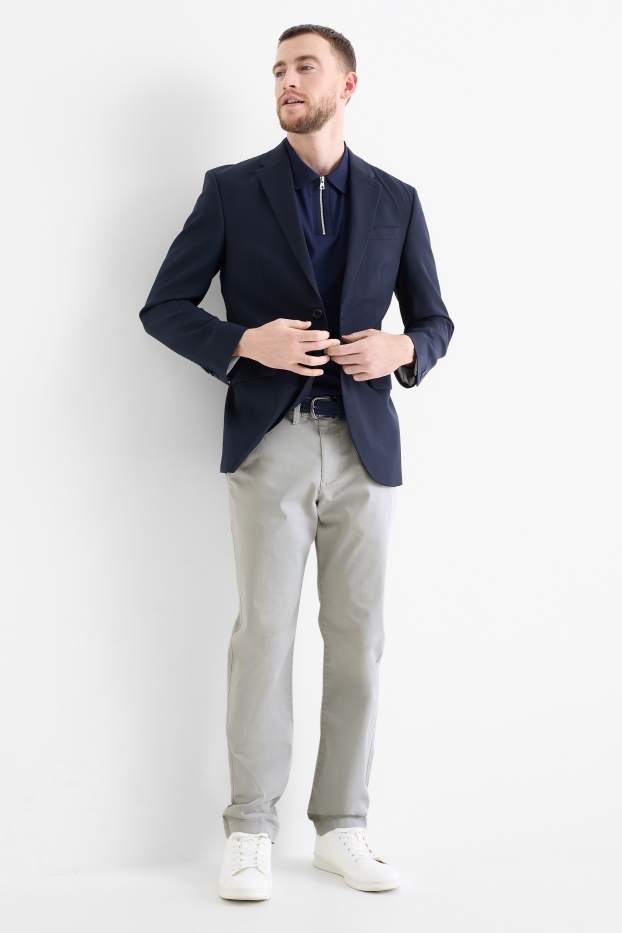 Pánské - Kalhoty chino s páskem - regular fit - světle šedá
