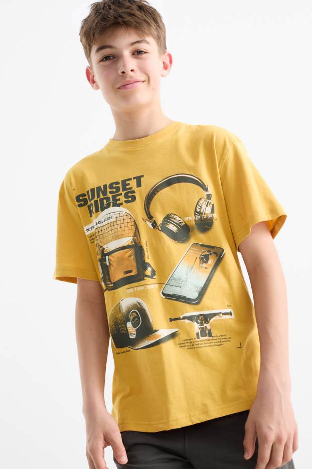 Kinder Buben - Skater - Set - Kurzarmshirt und Shorts - 2 teilig - braun / gelb