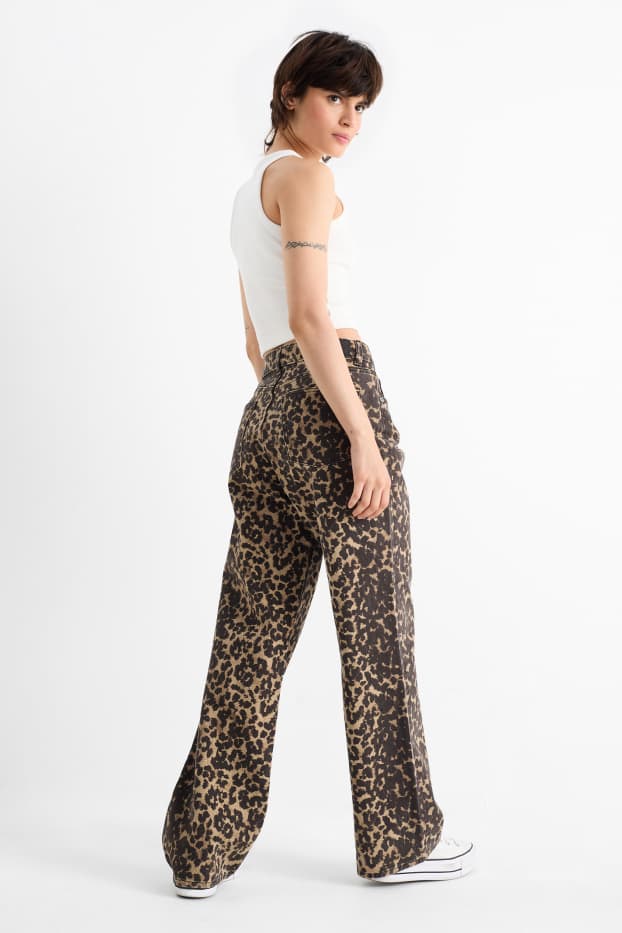 Dames - Baggy jeans - mid waist - luipaardvelprint - bruin