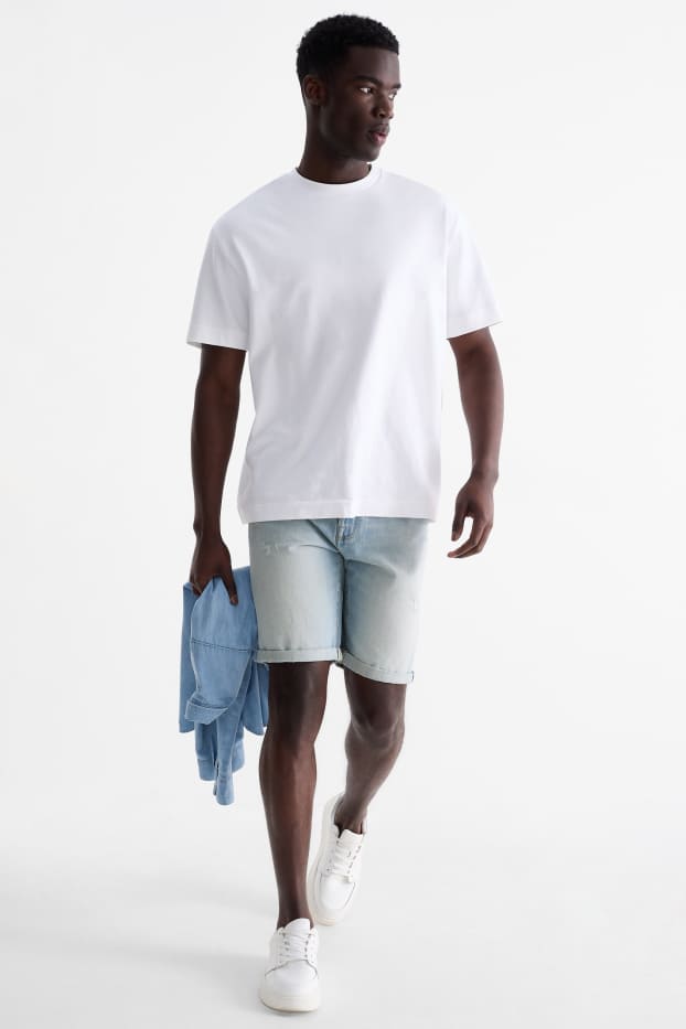 Home - Texans curts - texà blau clar