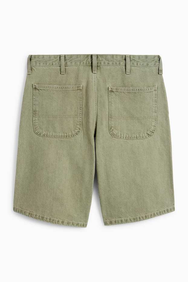 Herren - Jeans-Shorts - hellgrün