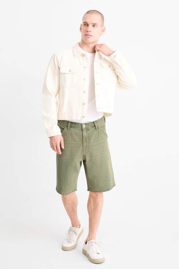 Herren - Jeans-Shorts - hellgrün