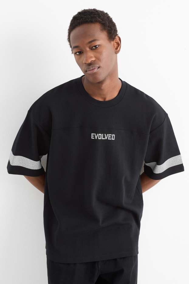 Herren - T-Shirt - Oversized - schwarz