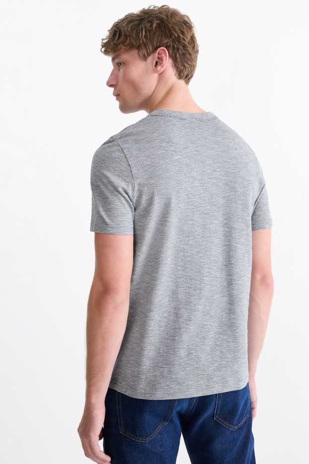 Uomo - Maglia serafino - regular fit - a righe - tessuto tramato - blu / bianco