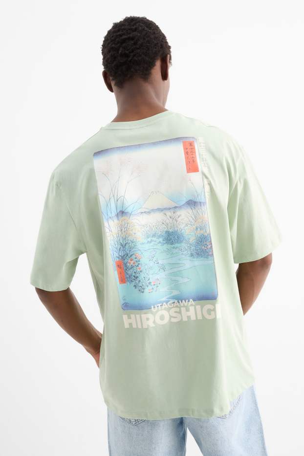 Men - T-shirt - oversized - Hokusai - light green