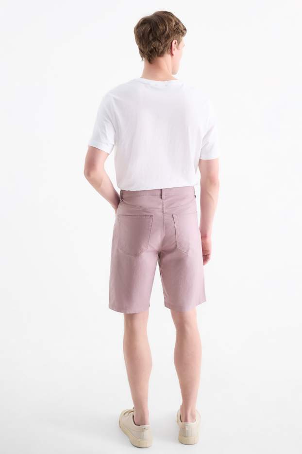 Herren - Shorts - hellviolett