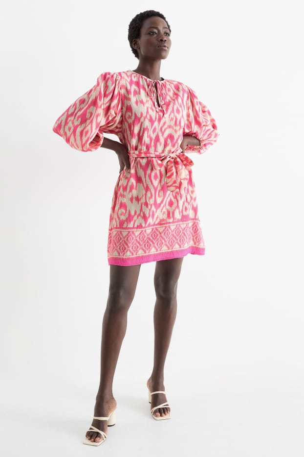 Femmes - Robe de coupe évasée - à motif - blanc / rose
