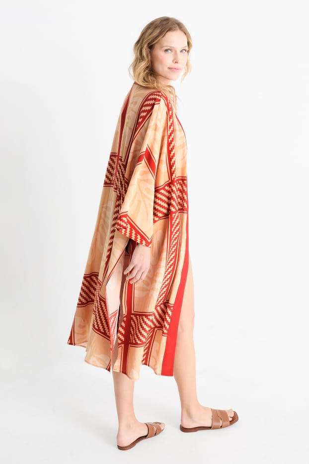 Women - Kimono - patterned - dark red