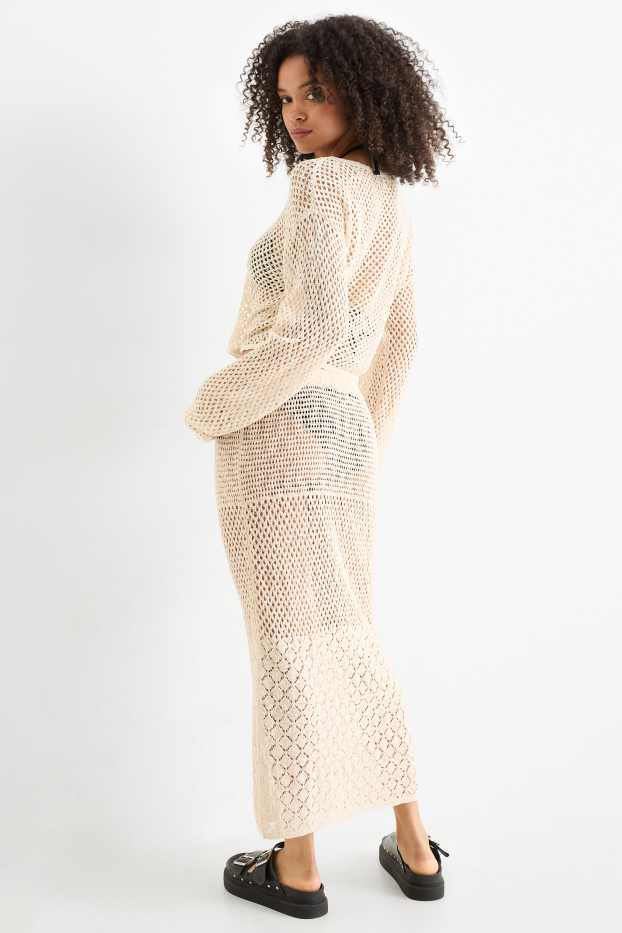 Women - Knitted skirt - light beige