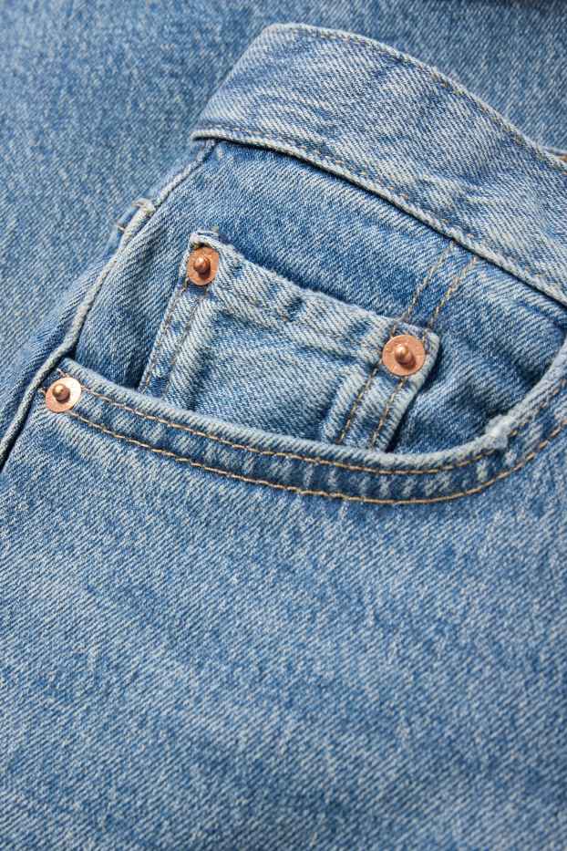 Dames - Korte spijkerbroek - mid waist - LYCRA® - jeanslichtblauw