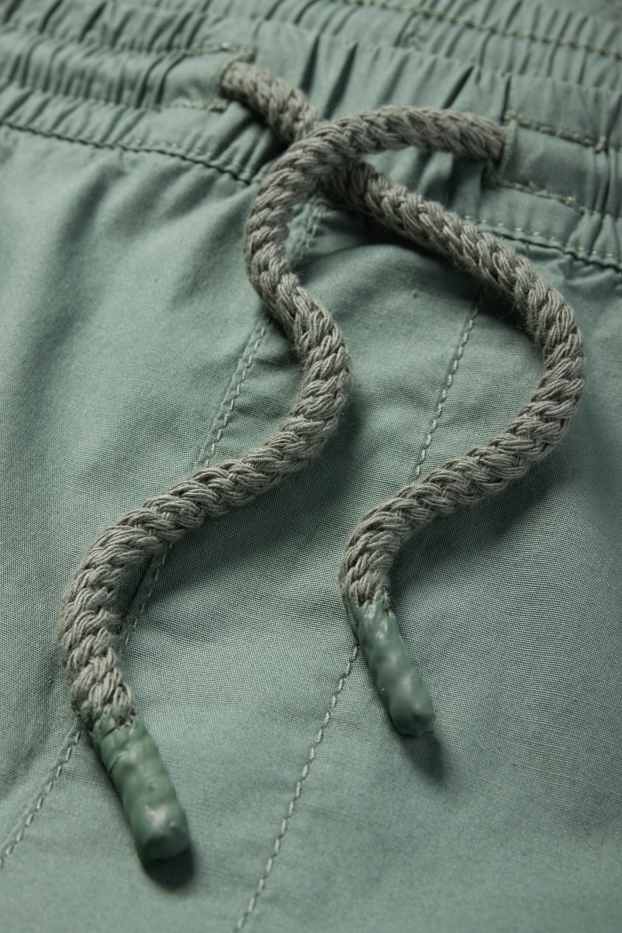 Bărbați - Pantaloni scurți - verde