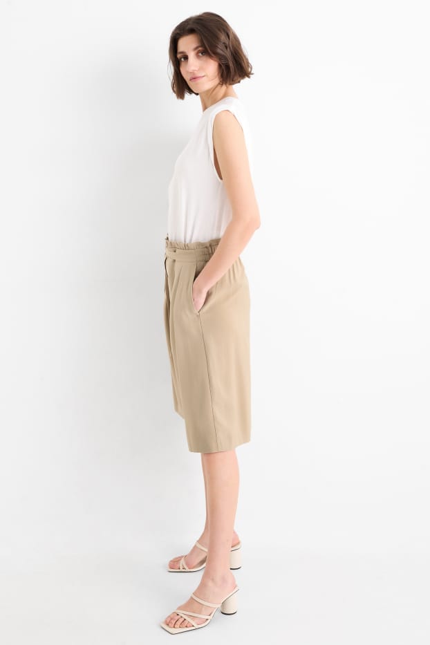 Donna - Bermuda - vita alta - tortora