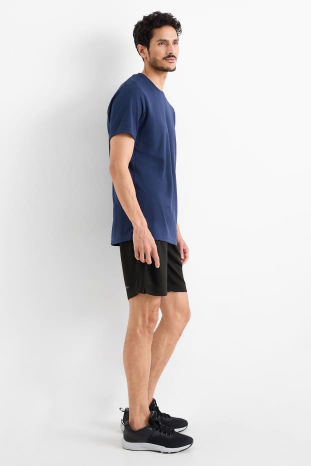 Men - Technical shorts - textured - black