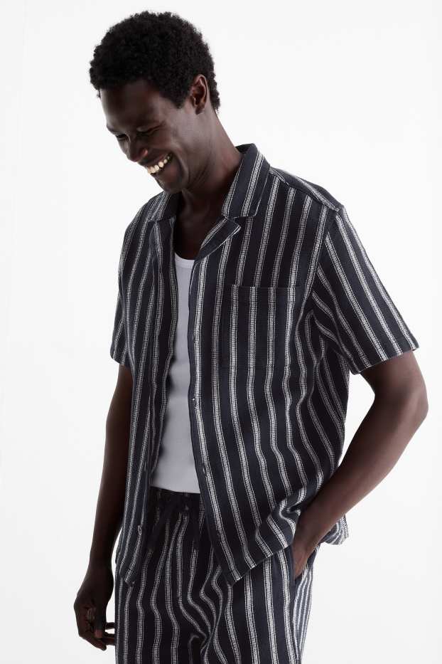 Pánské - Košile - regular fit - klopový límec - pruhovaná - strukturovaná - tmavomodrá